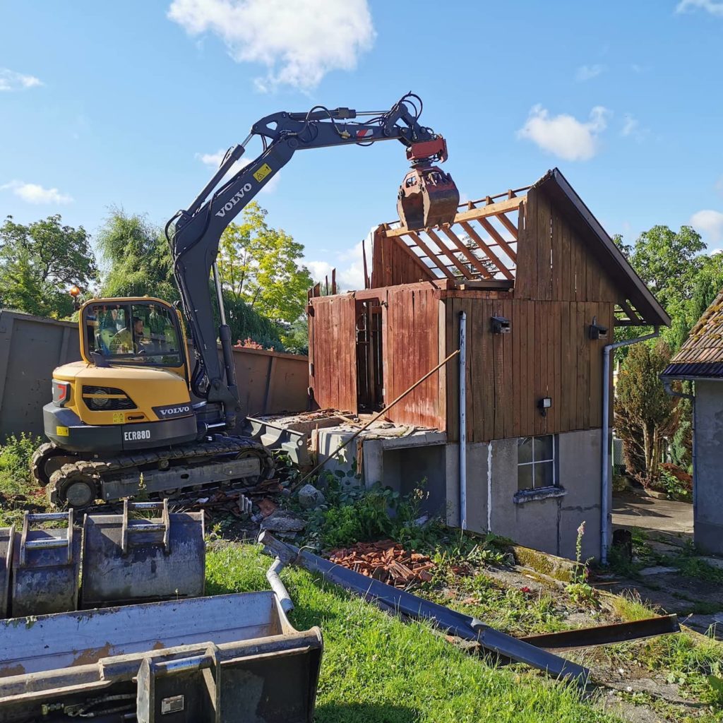 Terrassement et démolition à Hirtzbach — avant travaux