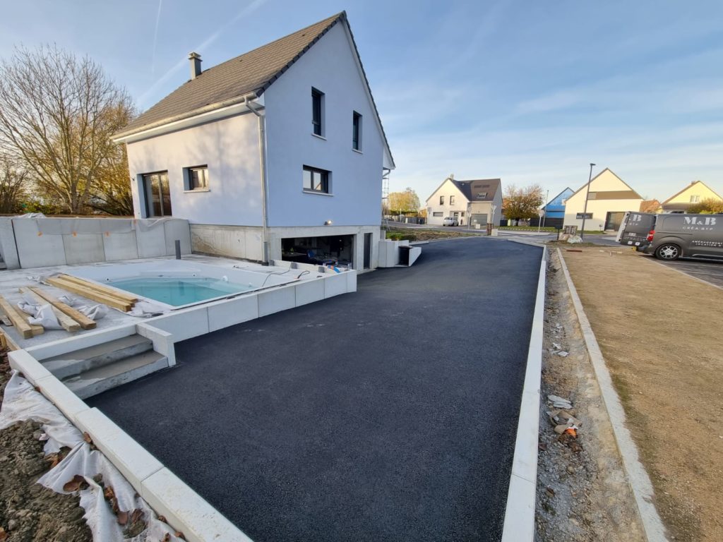 Aménagement extérieur complet à Ruelisheim — pendant le chantier