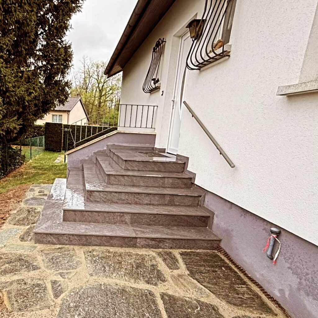 Escalier terminé avec sa main courante